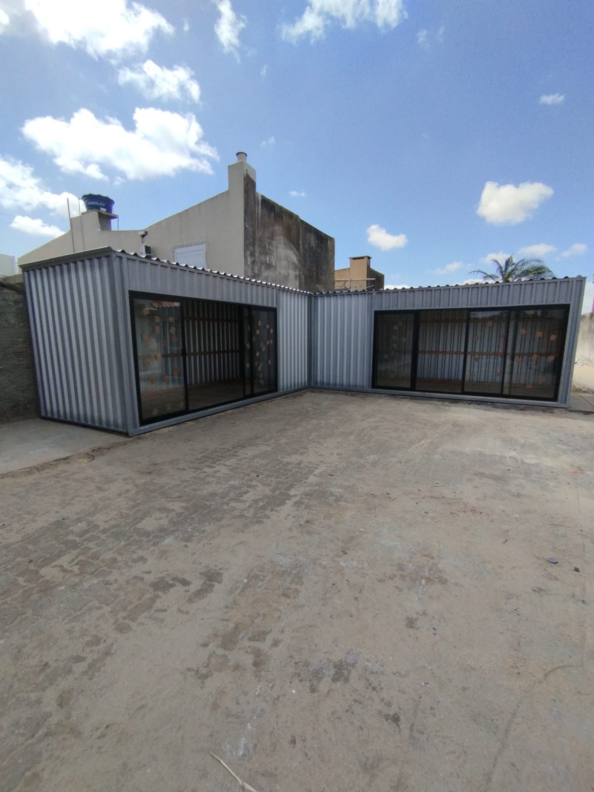 Escritorio container 14