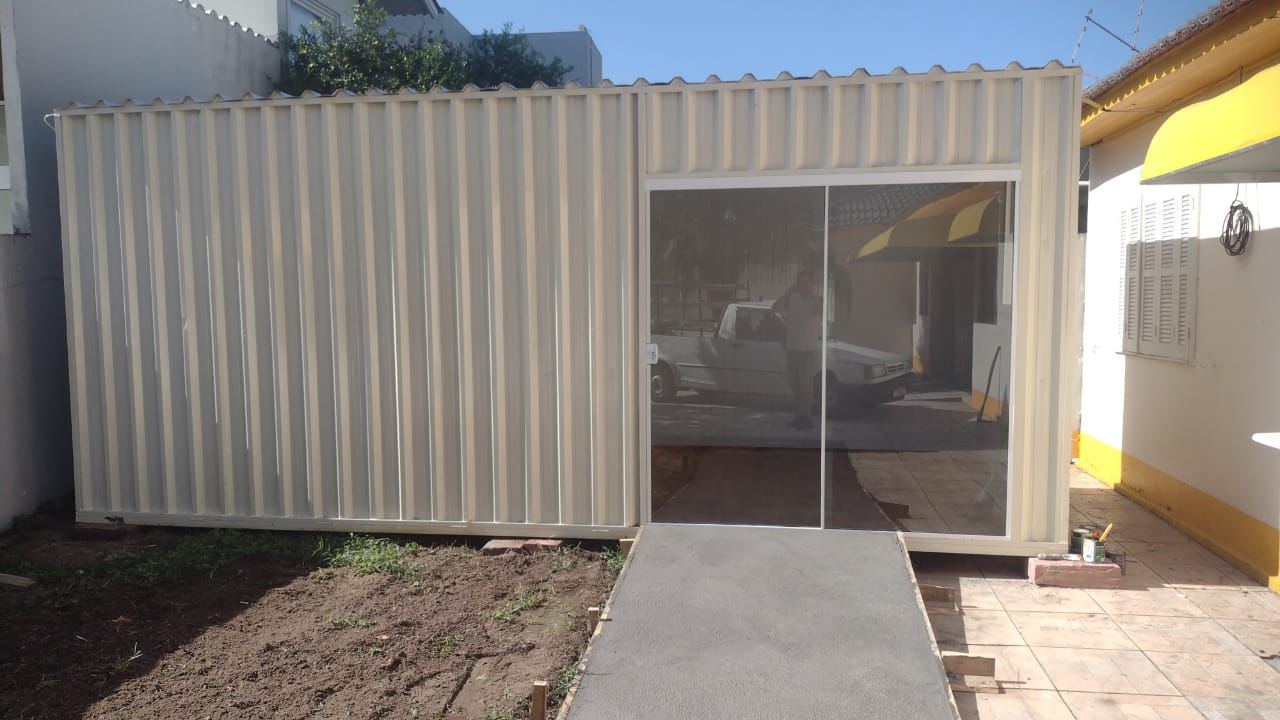 Escritorio container 17