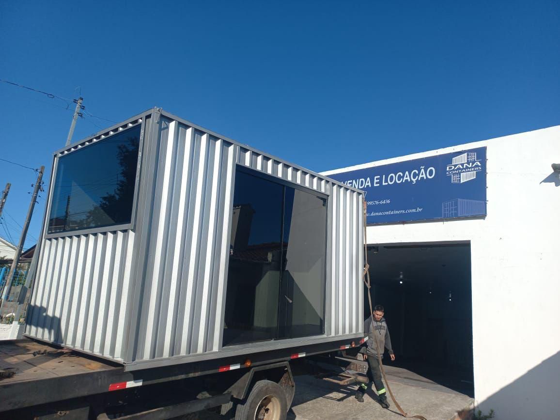 Escritorio container 18